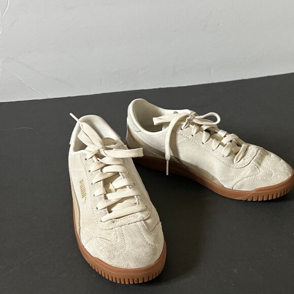 PUMA Women's Club 5v5 Sneaker VGUC Sz 7 Off-White with Beige Logo - Picture 5 of 5